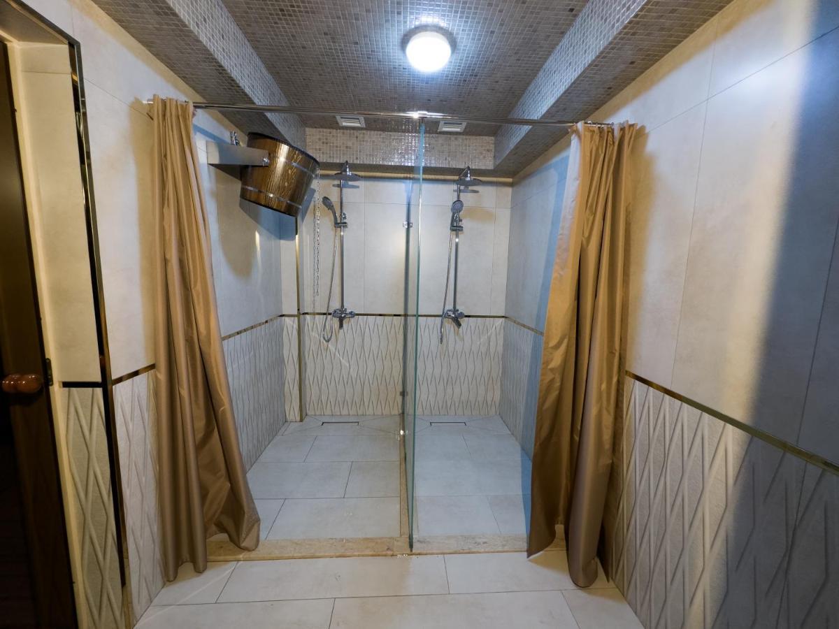 Leon Hotel Spa Ганджа Екстериор снимка