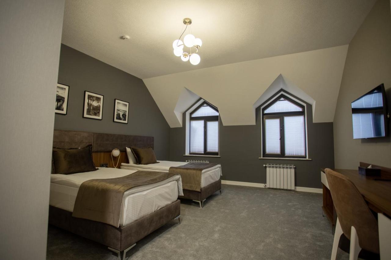 Leon Hotel Spa Ганджа Екстериор снимка